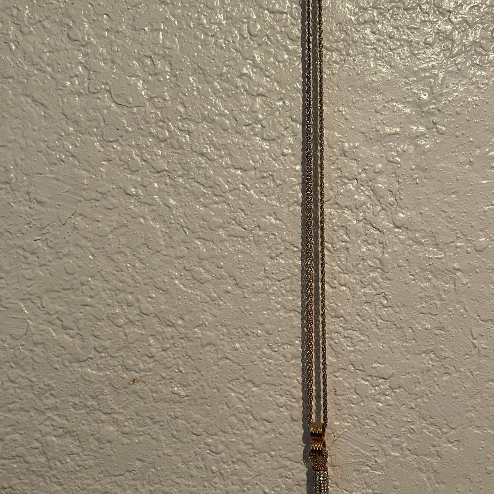 Jewelry - Picture 4 of 4